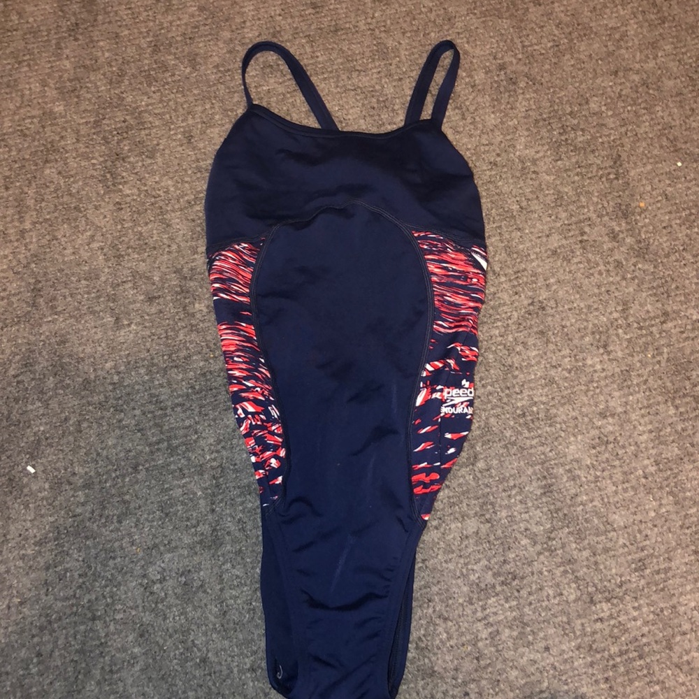 One piece swim suit